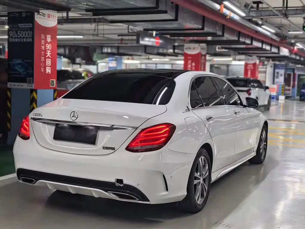 Mercedes-Benz C-Class — миниатюра 5