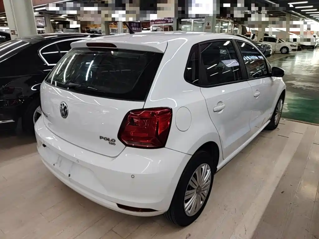 Volkswagen Polo — миниатюра 7