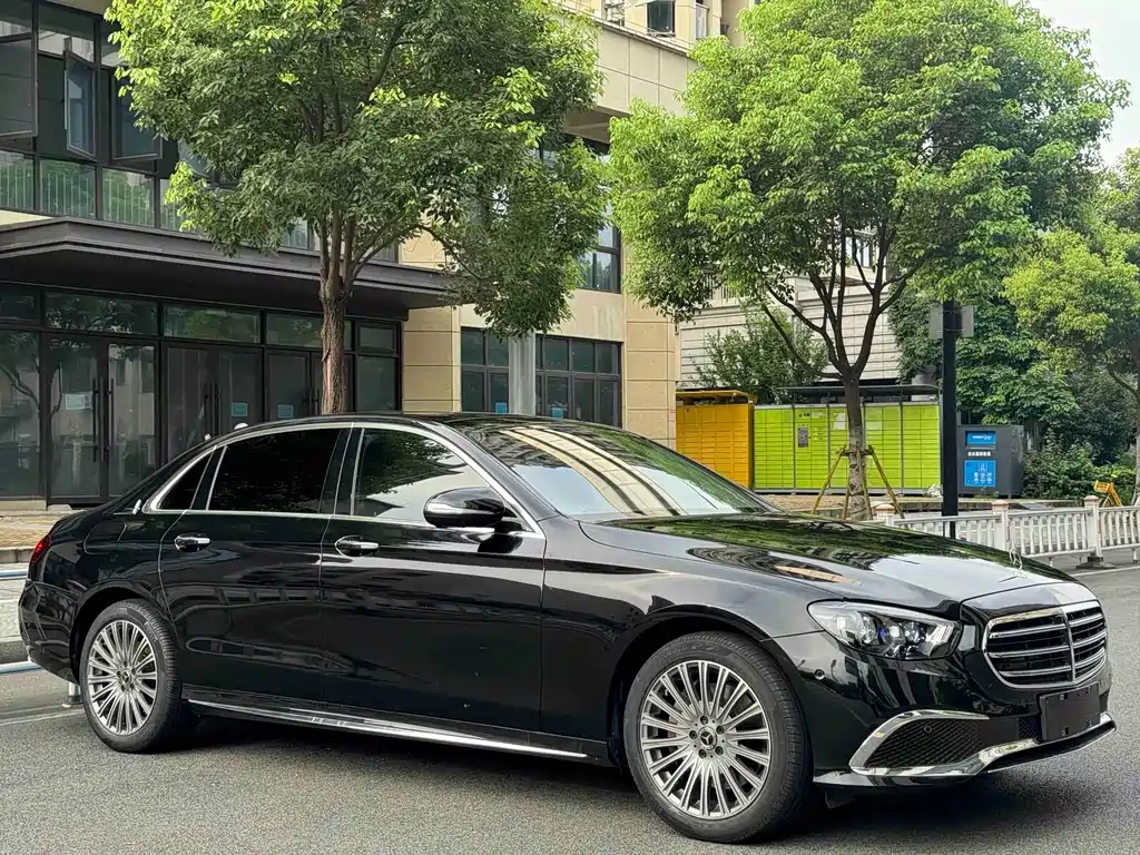 Mercedes-Benz E-Class E 2020 E 300 L Sport Fashion