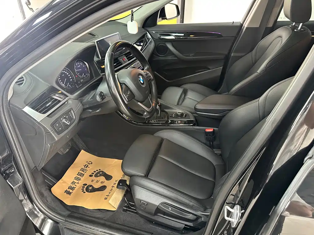BMW X2 (Import) — миниатюра 4