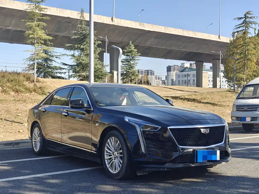 CADILLAC CT6