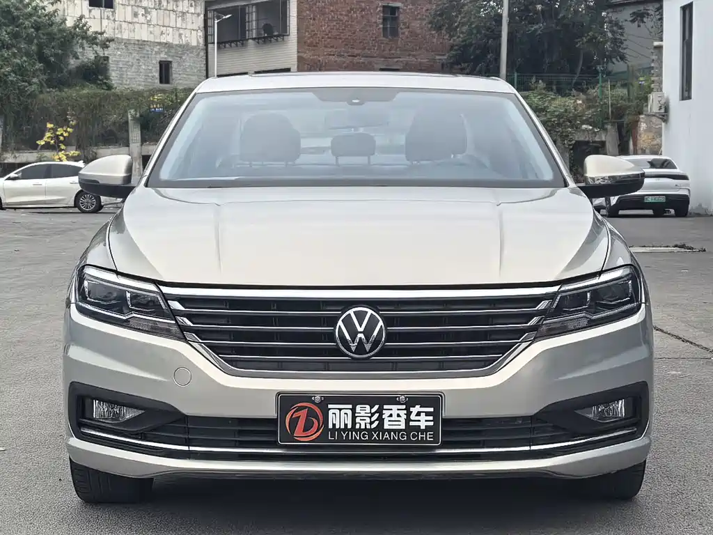 Volkswagen Lavida — миниатюра 2