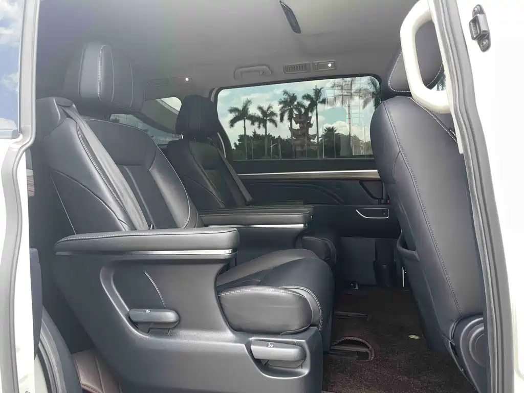 GAC Motor Trumpchi M8 — миниатюра 11