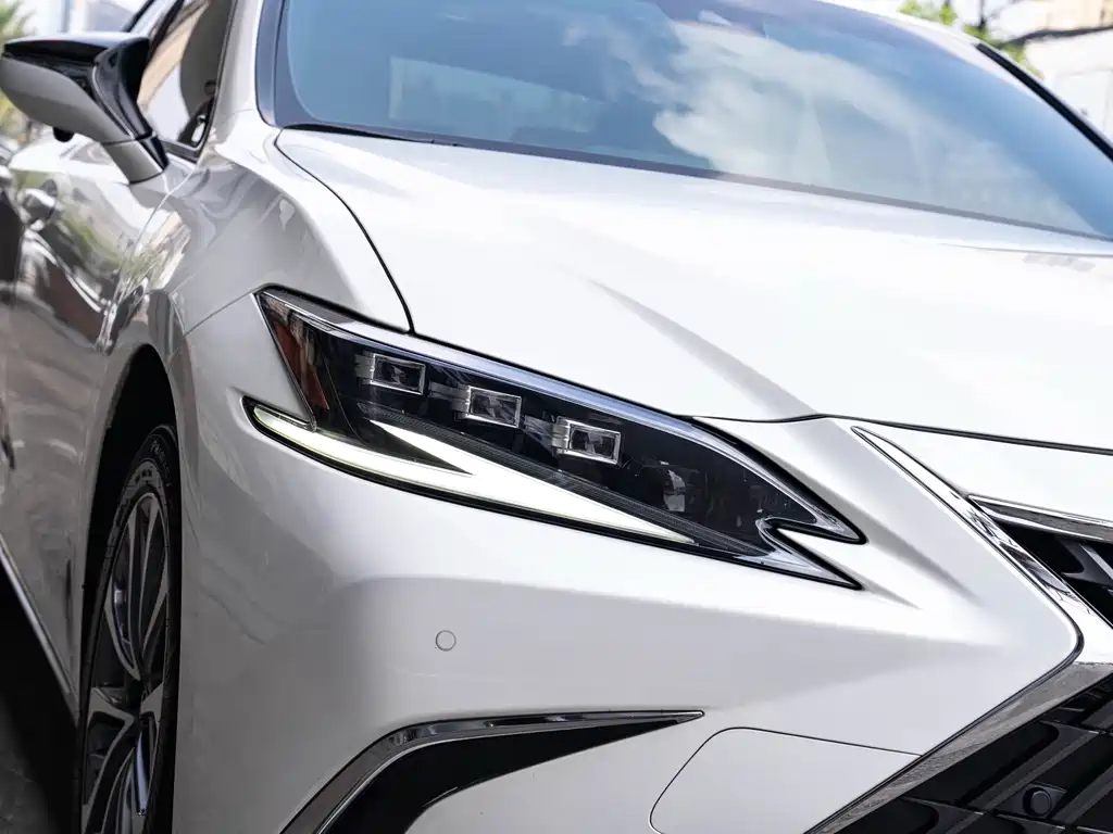 Lexus ES — фотографии объявления, Фото 7