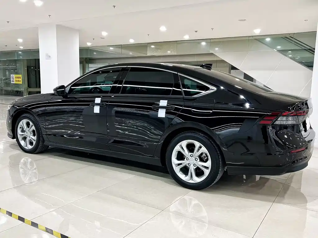 Honda Accord — миниатюра 4