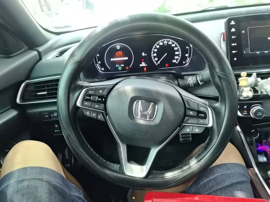 Honda Inspire — миниатюра 11
