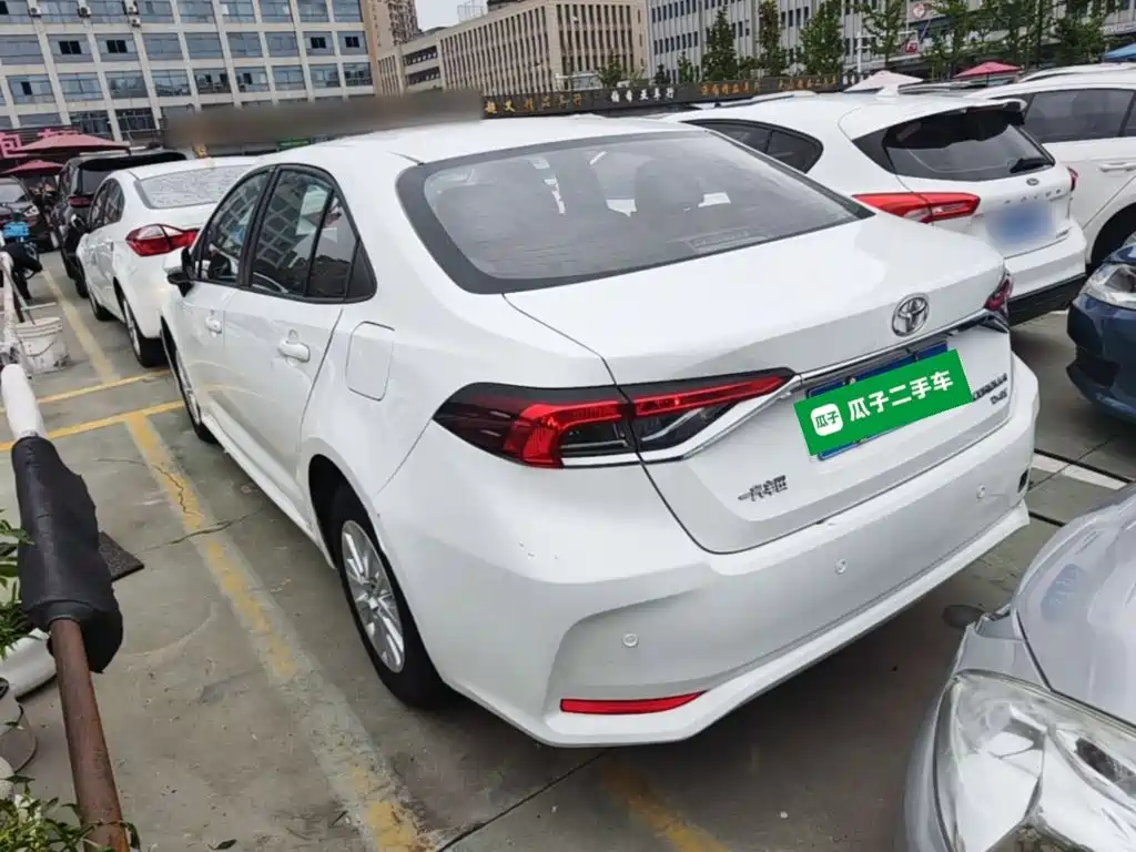 Toyota Corolla — миниатюра 5