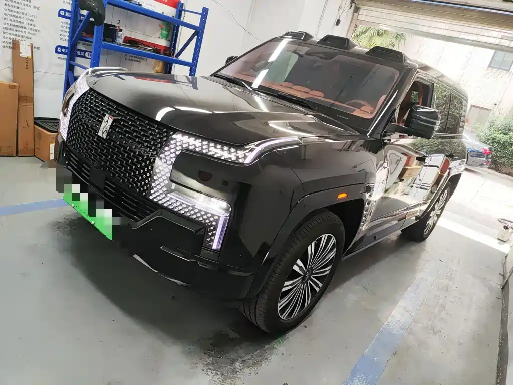 Yangwang Yangwang U8