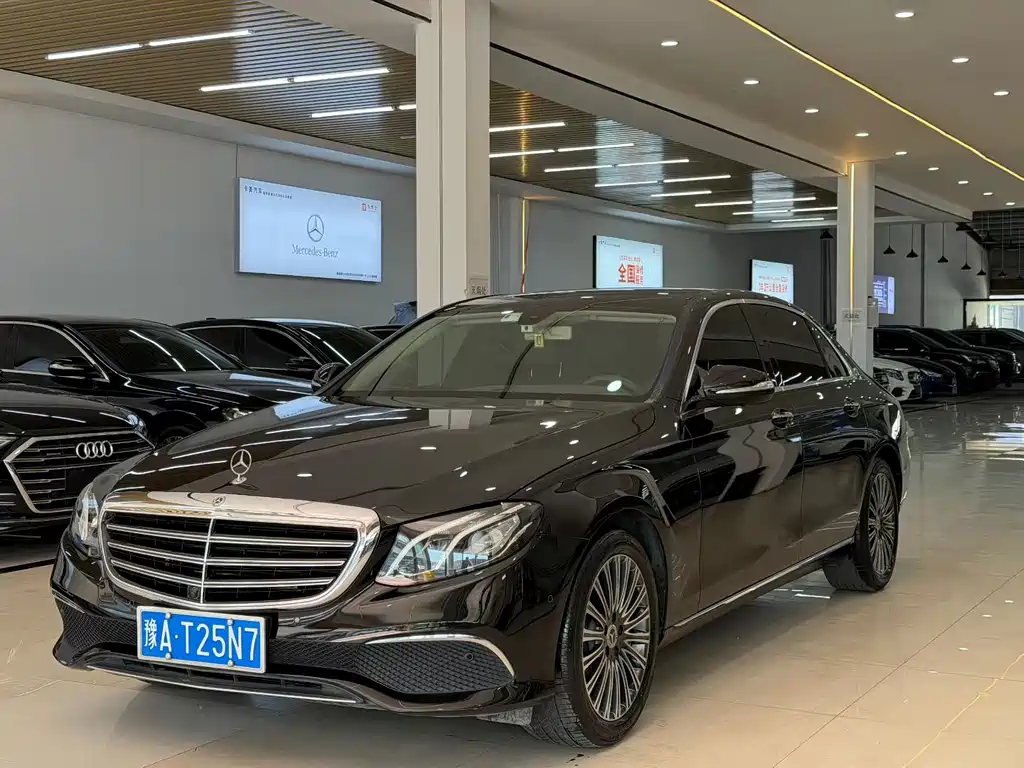 Mercedes-Benz E-Class 2019