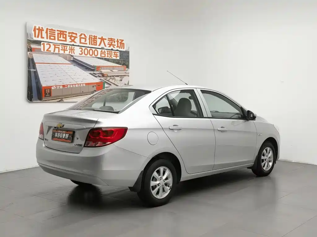 Chevrolet Sail 2015 3 1.5L MT