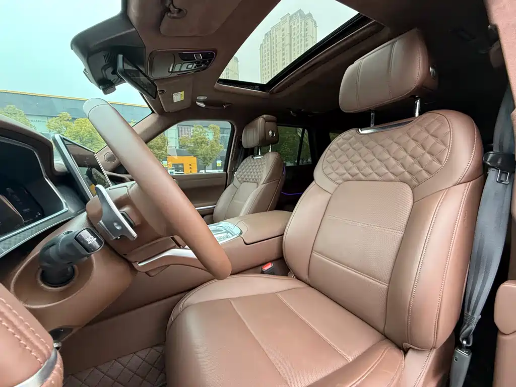 TANK TANK 700 NEW ENERGY