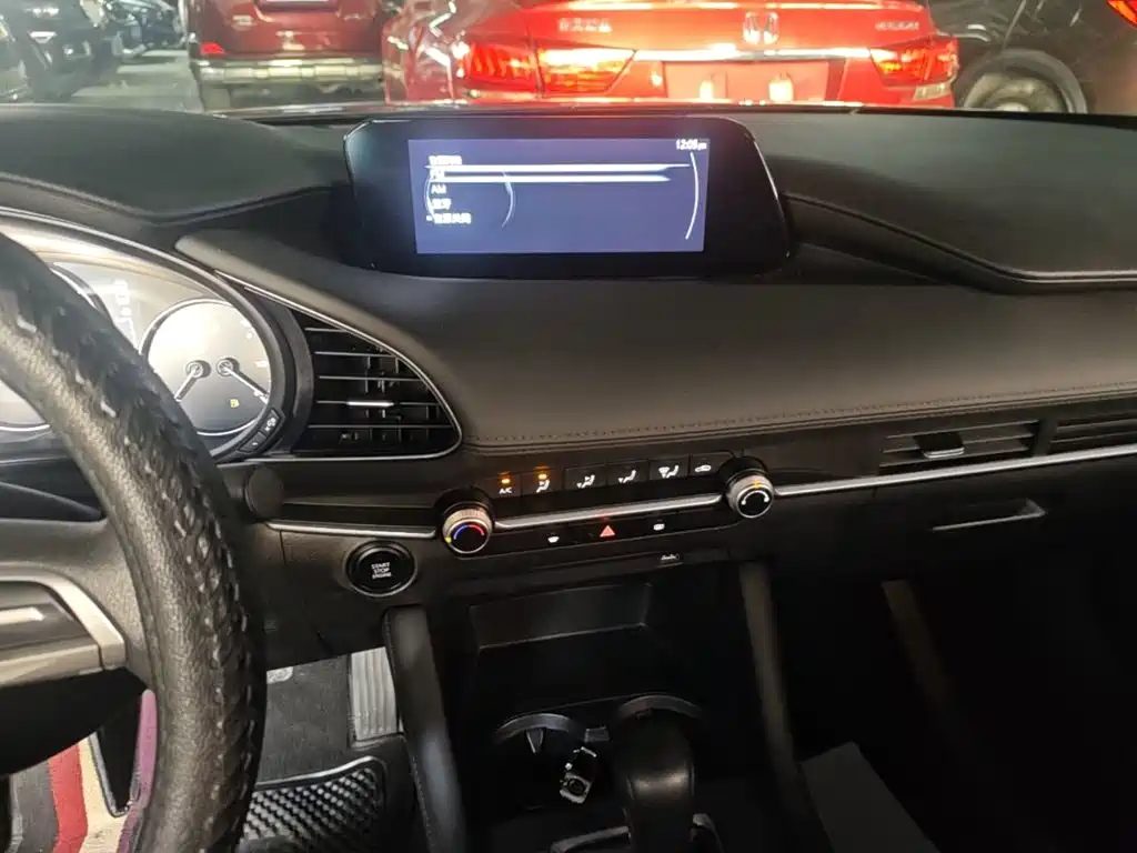 Mazda 3 Axela — миниатюра 13