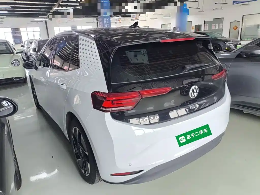 Volkswagen ID.3 — миниатюра 5