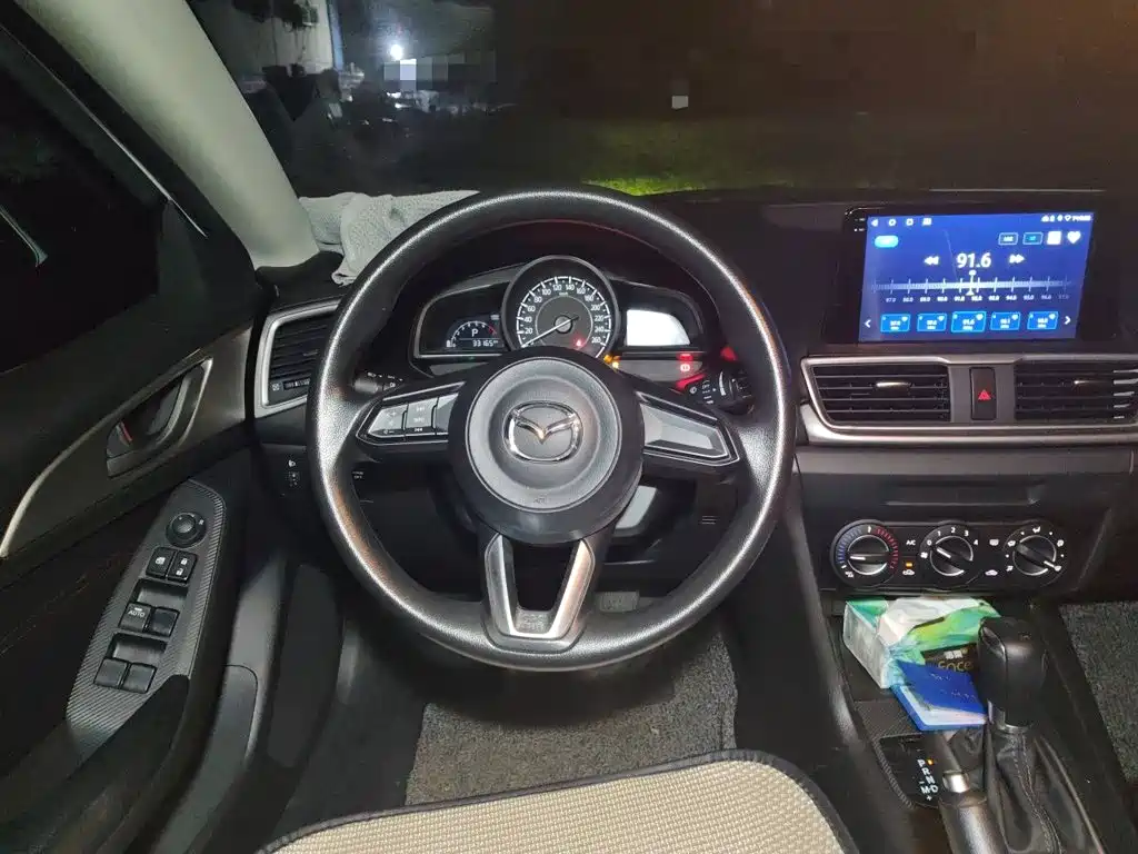Mazda 3 Axela — миниатюра 6