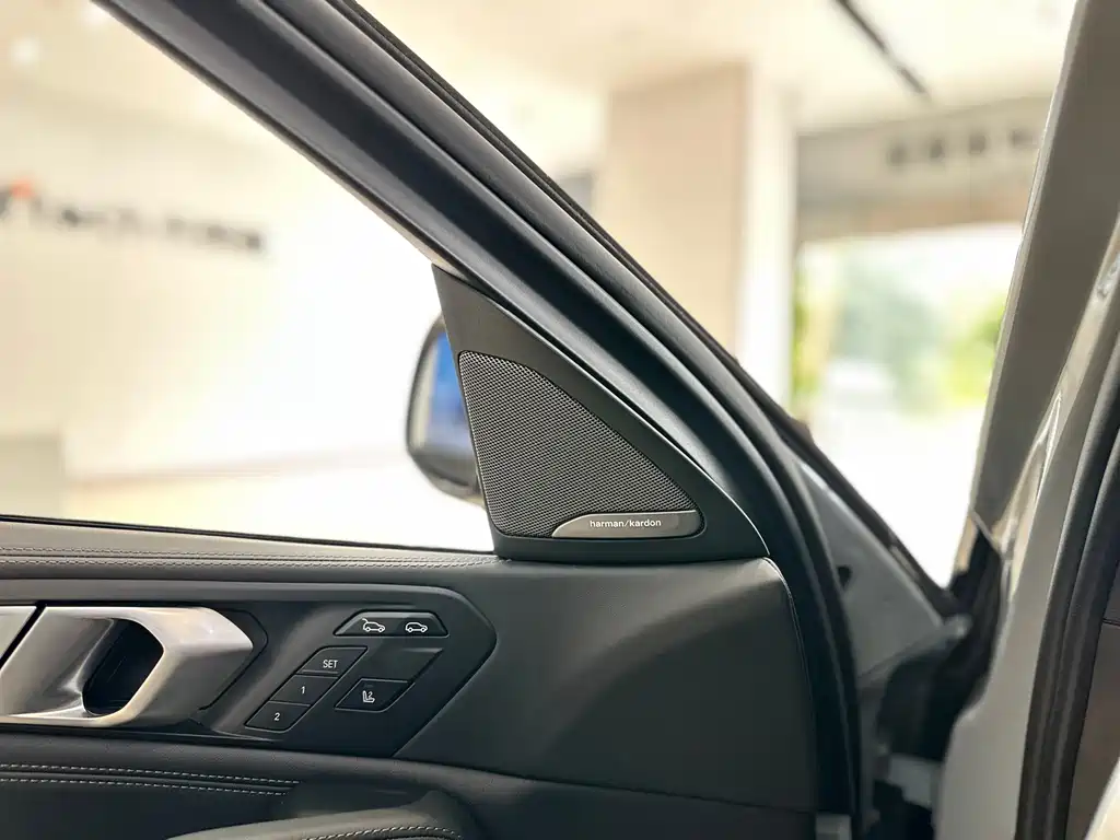 BMW X6 M — миниатюра 4