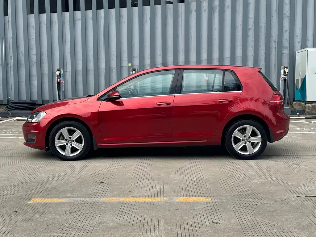 Volkswagen Golf — миниатюра 3