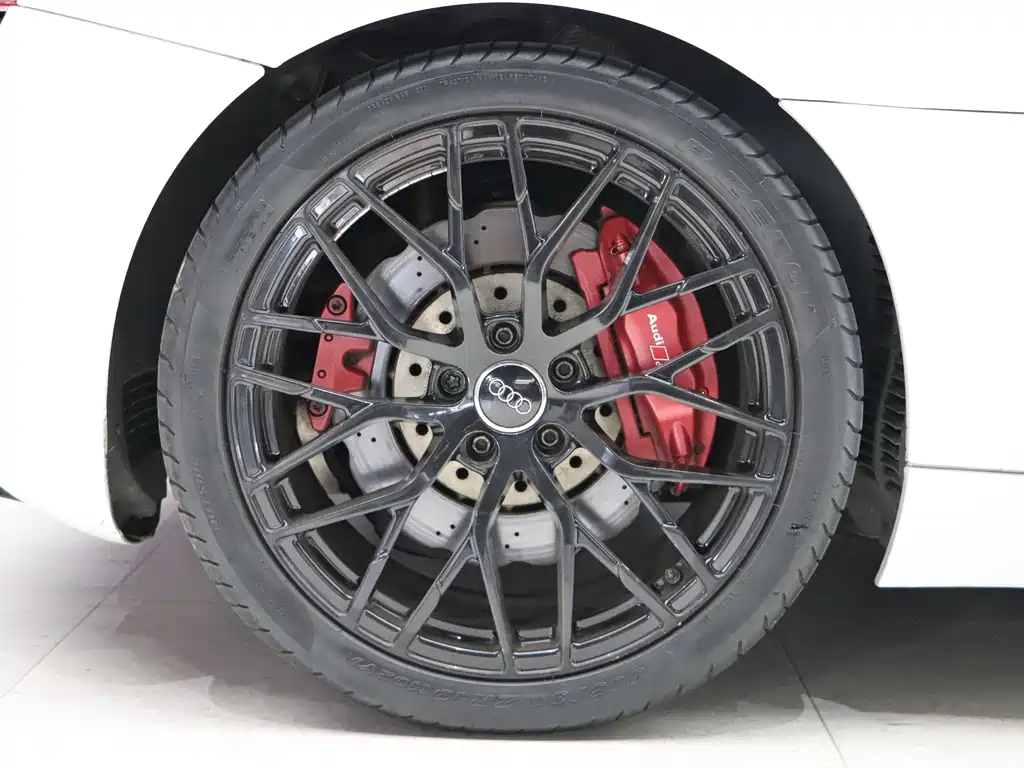 Audi R8 — миниатюра 32