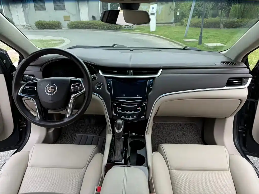 Cadillac XTS — миниатюра 6