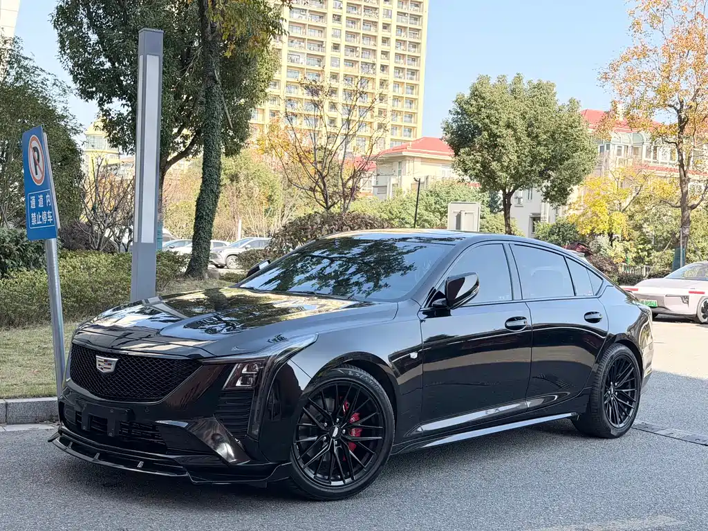 CADILLAC CT5