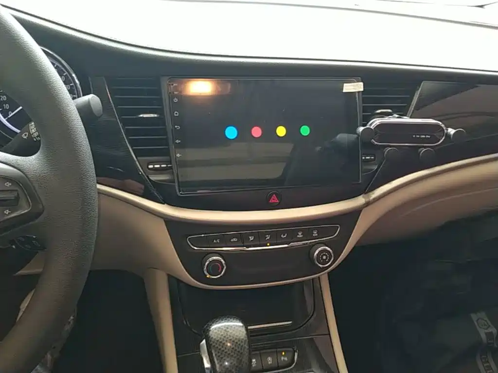 Buick Verano — миниатюра 13