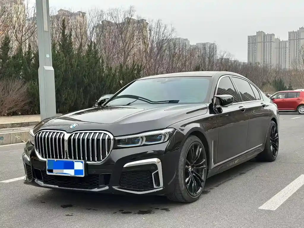 BMW 7 SERIES