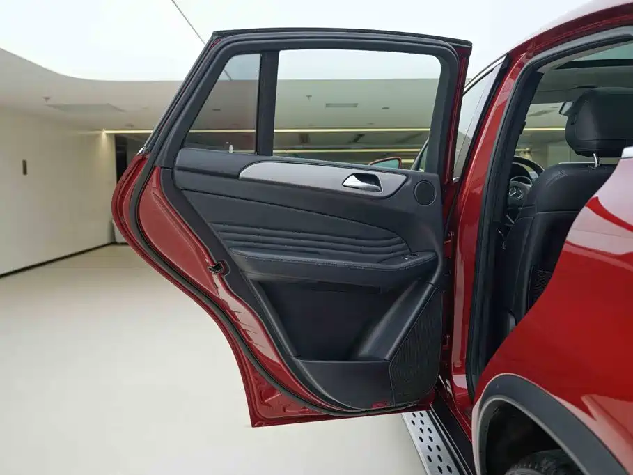 Mercedes-Benz GLE Coupe — миниатюра 15