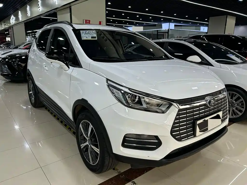 BYD Yuan EV — миниатюра 3