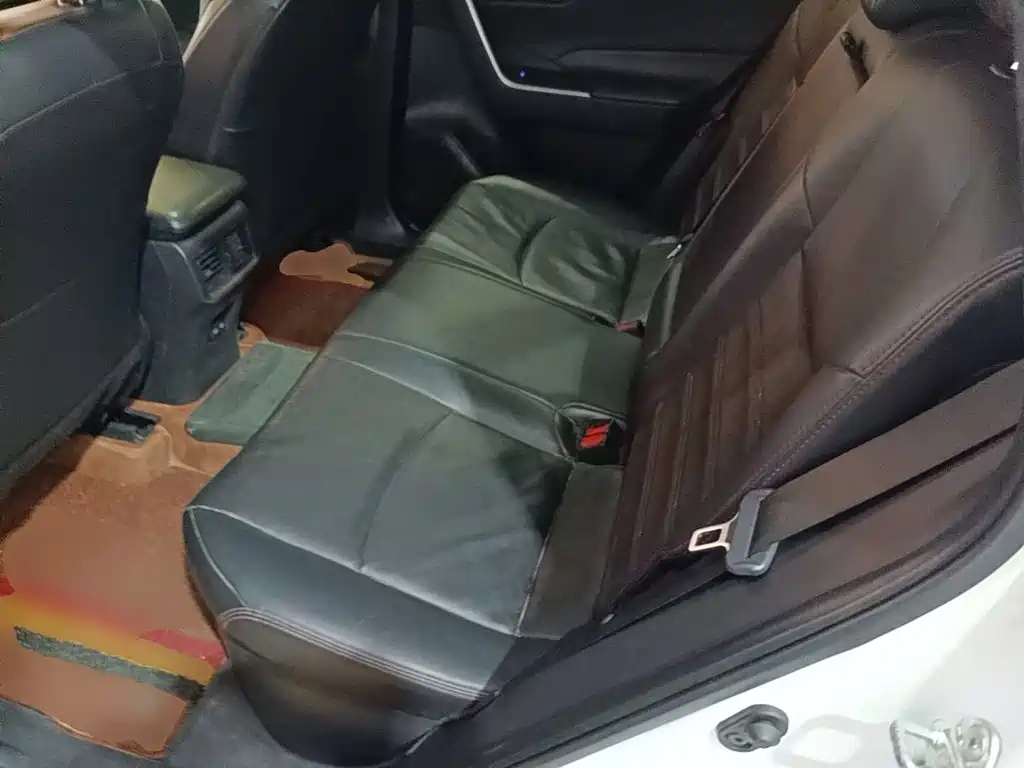 Toyota Wildlander New Energy — миниатюра 17