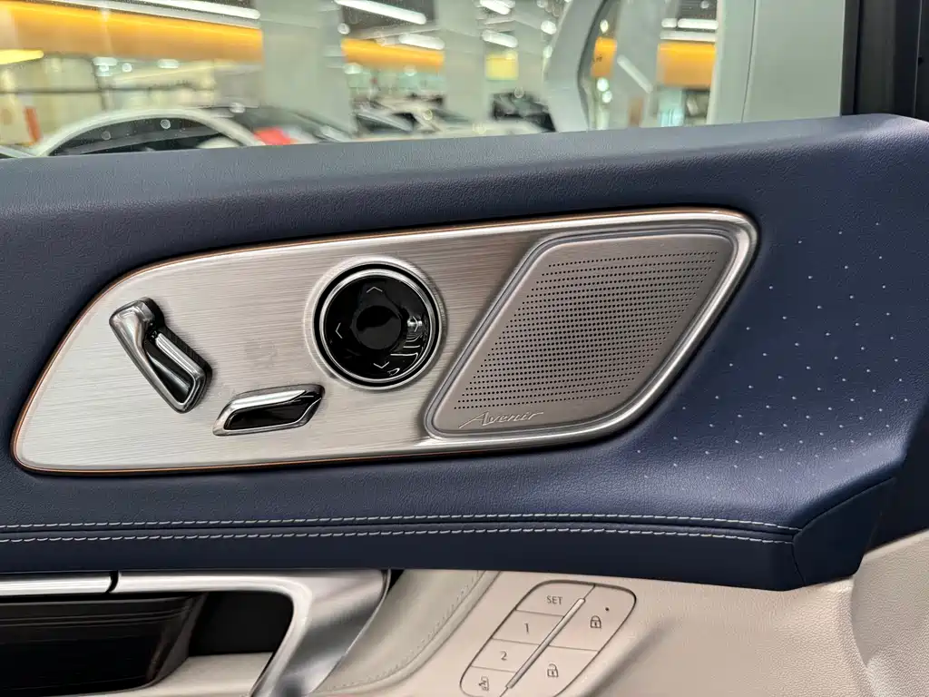 Buick Century 2023 2.0T мест
