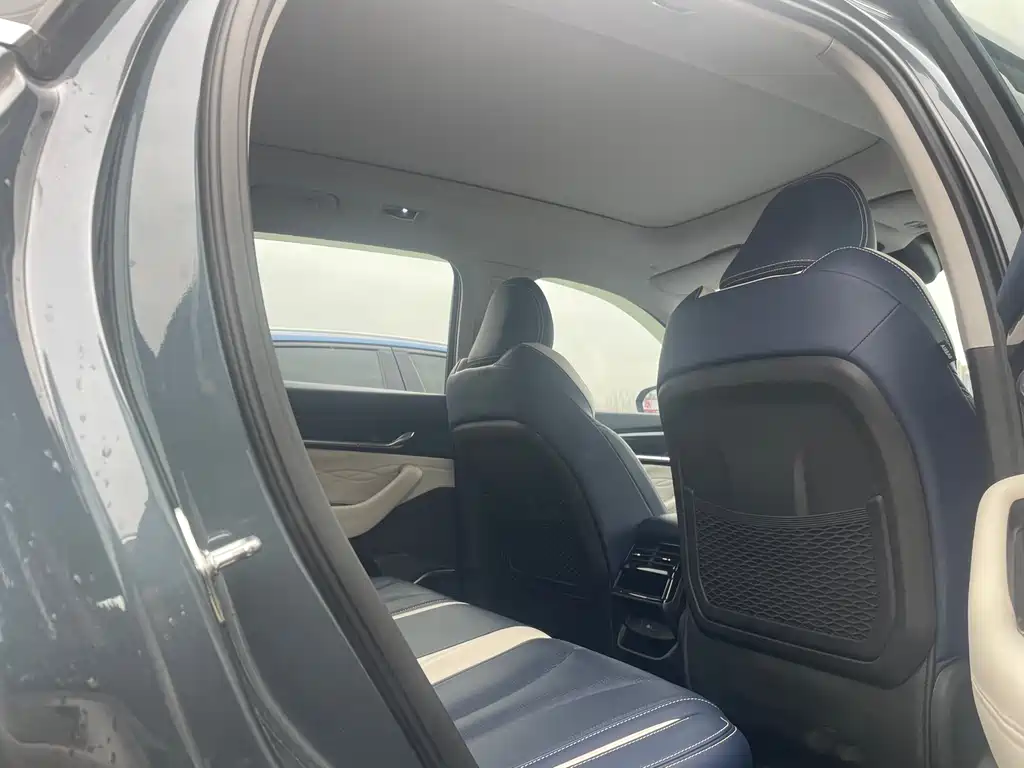 GEELY AUTOMOBILE XINGYUE L