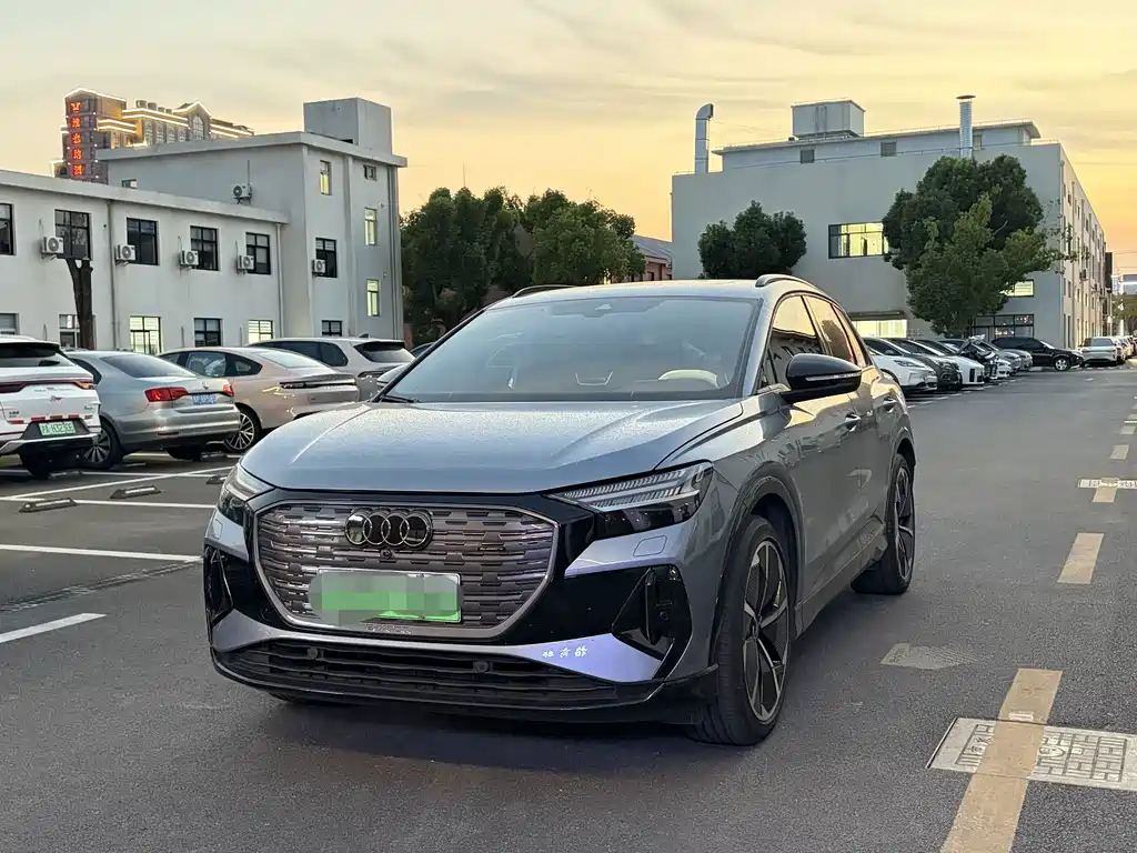 Audi Q4 E-tron