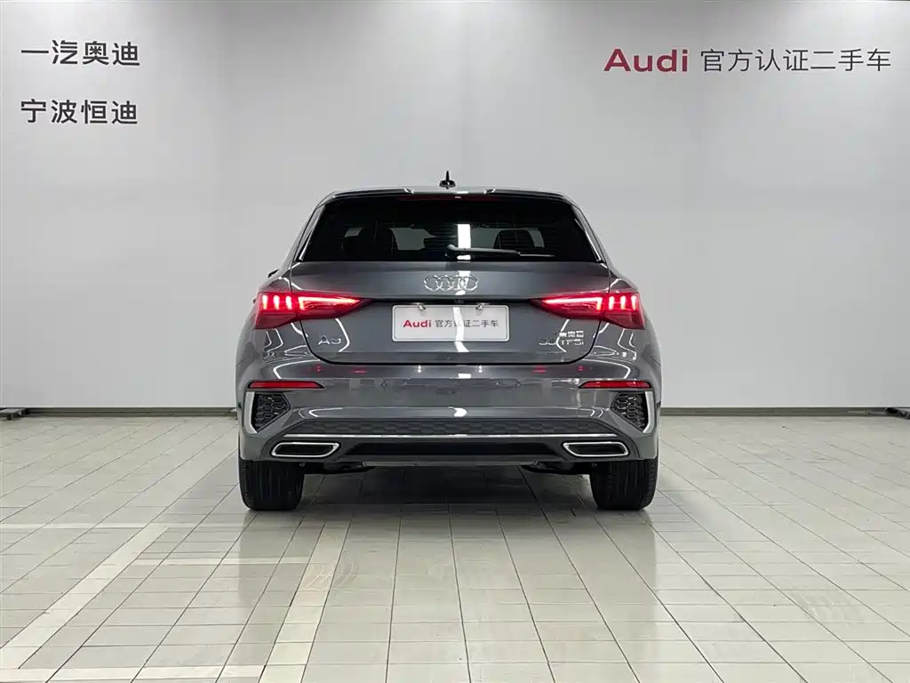 Audi A3 2023 Sportback 35 TFSI Fashion Sport