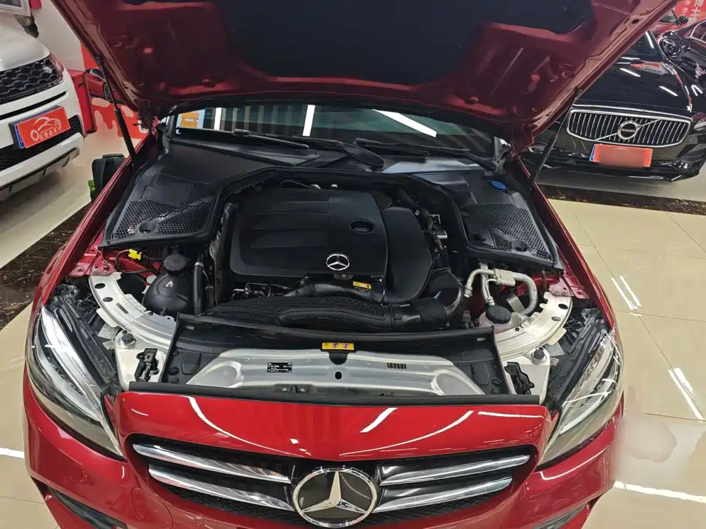 Mercedes-Benz C-Class — миниатюра 16