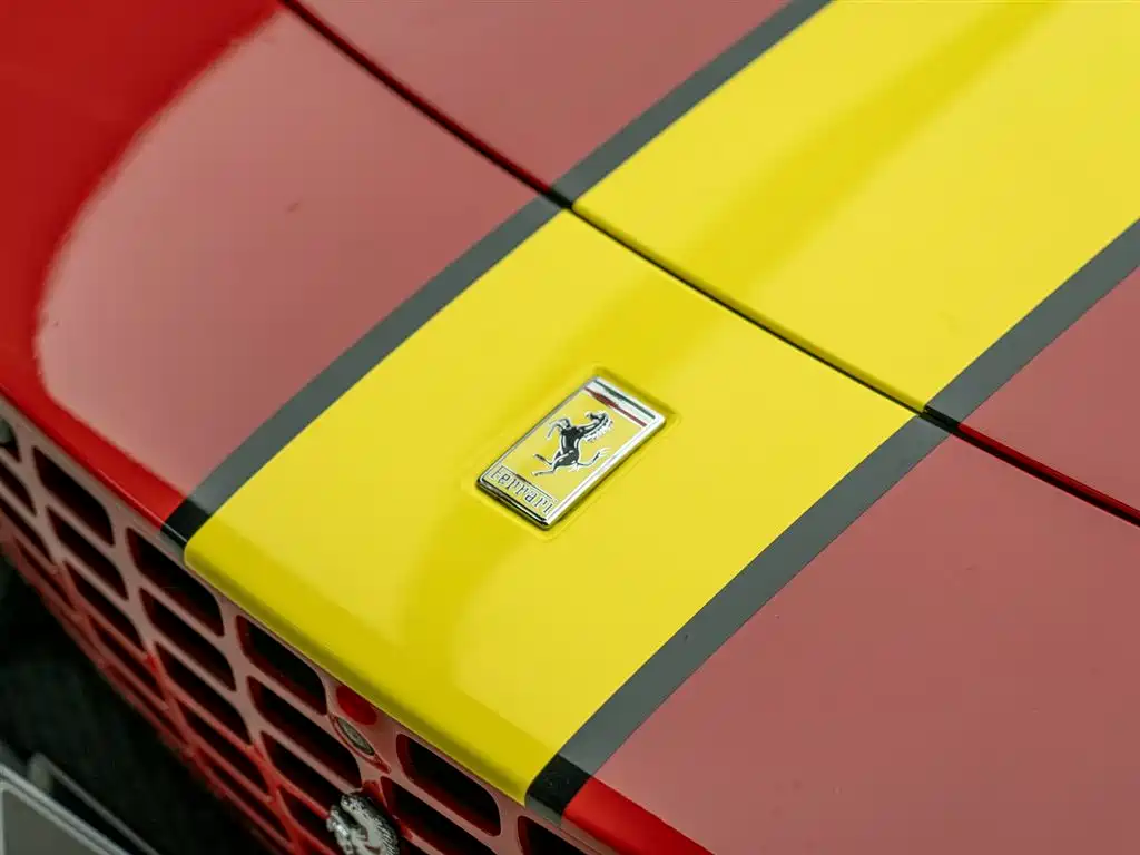 FERRARI ROMA