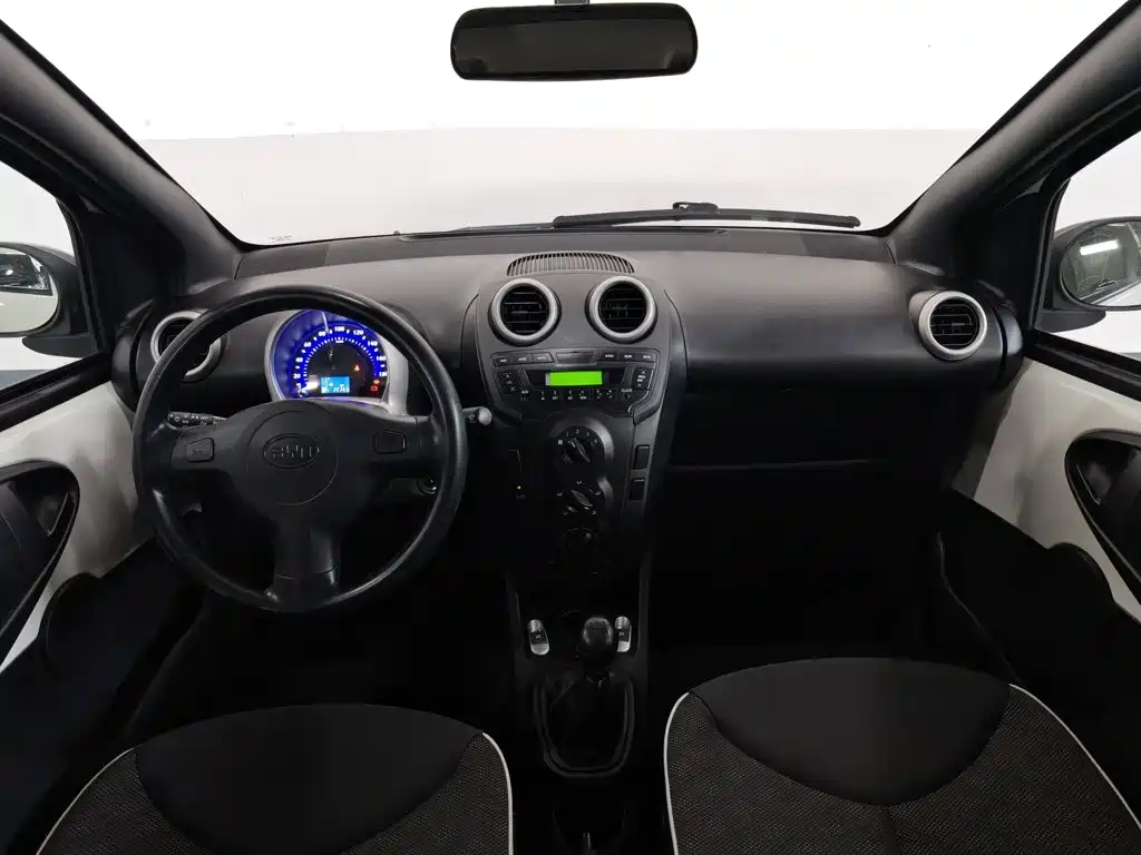 BYD F0 — миниатюра 5