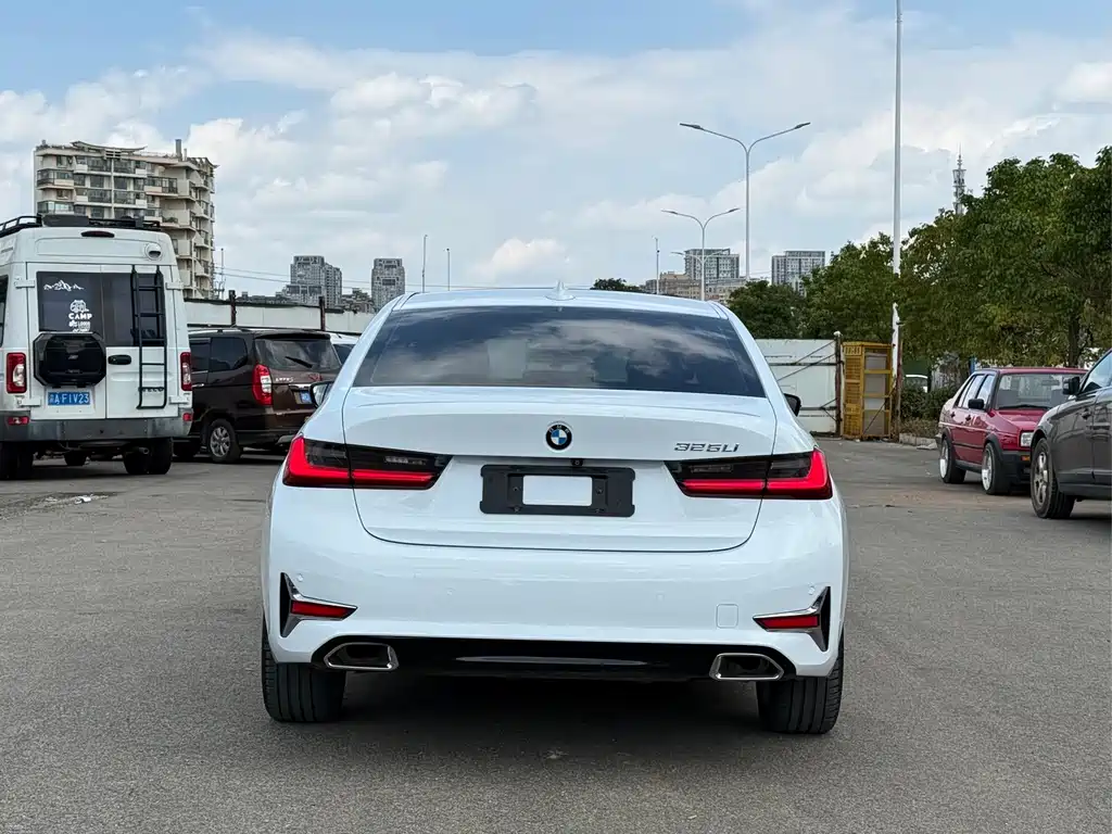 BMW 3 Series — миниатюра 5