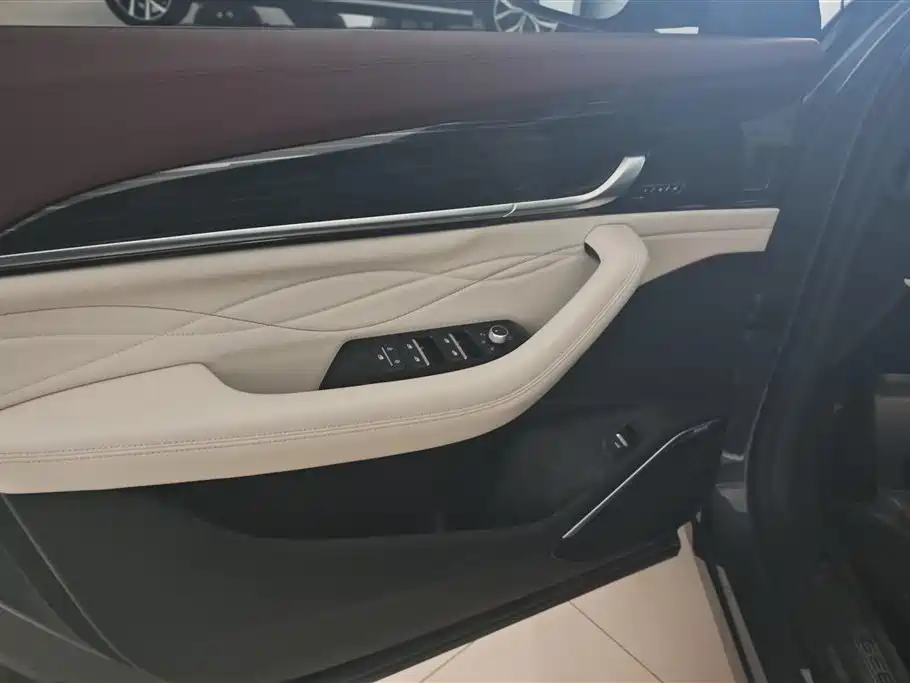 GEELY AUTOMOBILE XINGYUE L