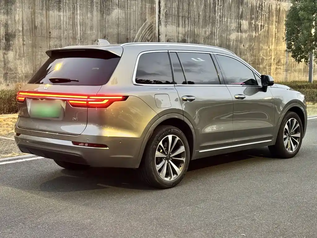 Li Auto Li ONE — миниатюра 7