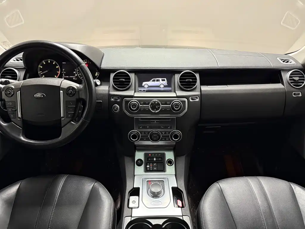 Land Rover Discovery 2016 3.0 SC V6 SE