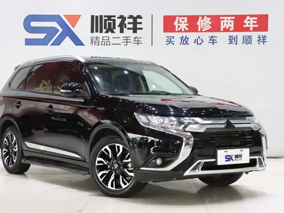 Mitsubishi Outlander 2020 2.0L Enjoy 5 мест