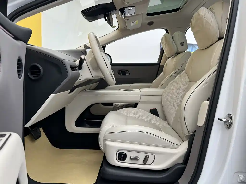 Li Auto Li i8 — миниатюра 16