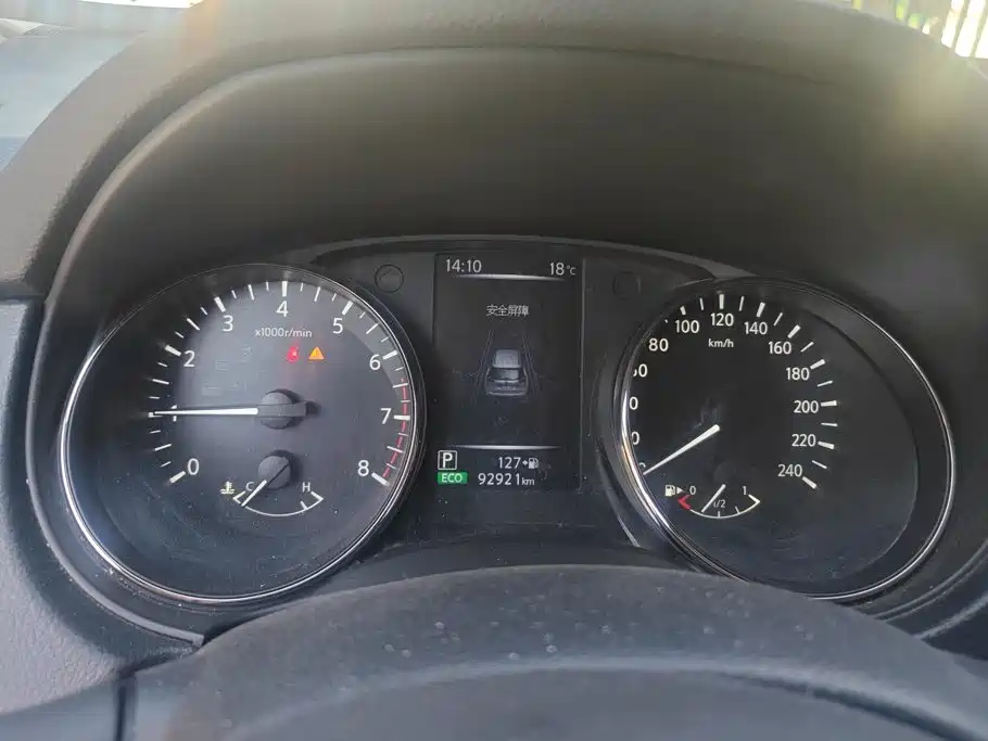 Nissan X-Trail — миниатюра 14
