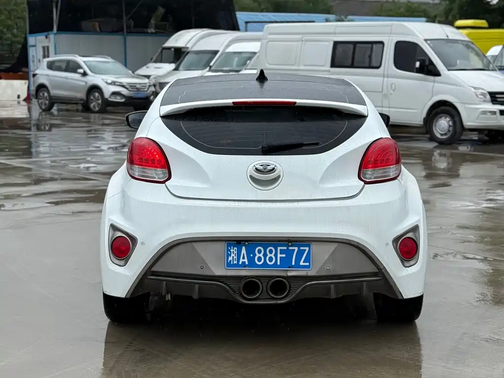 Hyundai Veloster 2012 1.6T AT Premium
