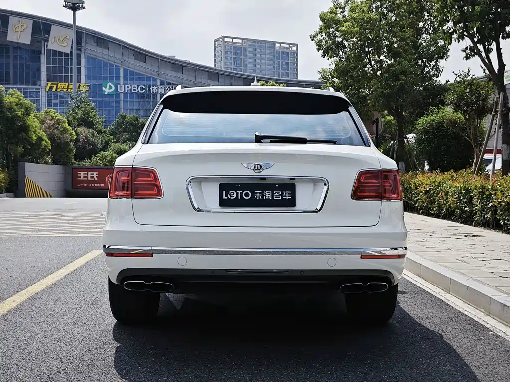Bentley Bentayga — миниатюра 8