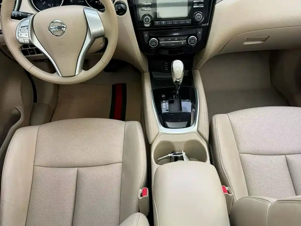 Nissan X-Trail 2014 2.0L CVT Comfort 2WD