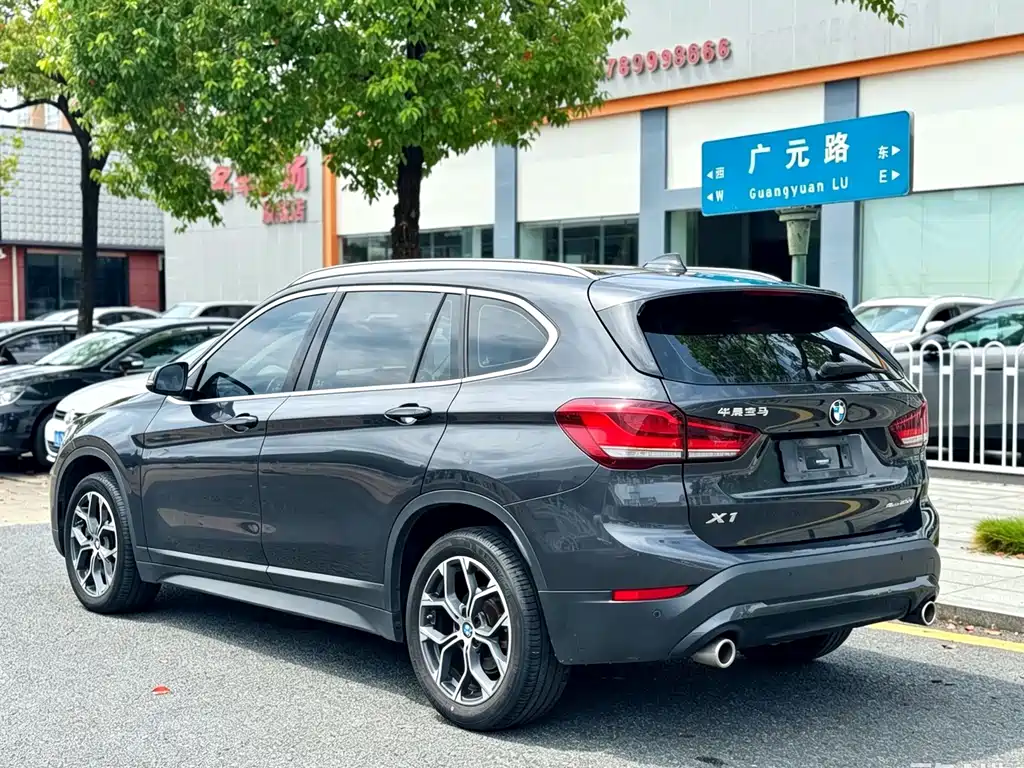 BMW X1 — миниатюра 4