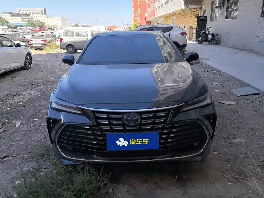 Toyota Avalon — миниатюра 2