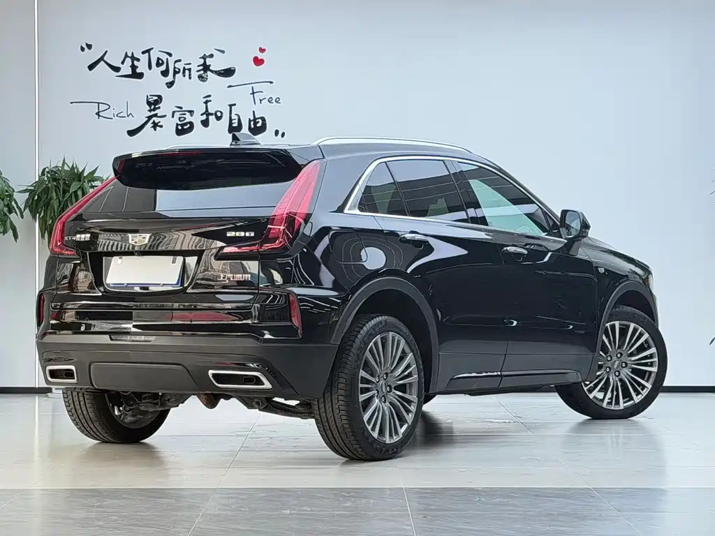 Cadillac XT4 — миниатюра 3