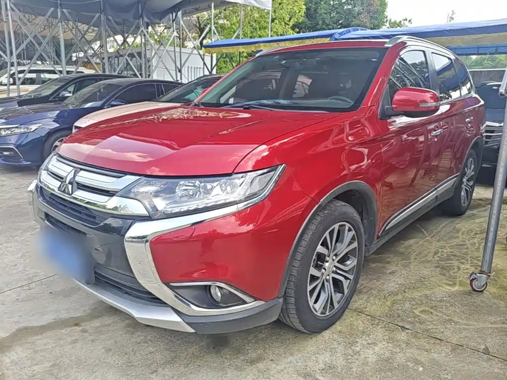 Mitsubishi Outlander — миниатюра 2