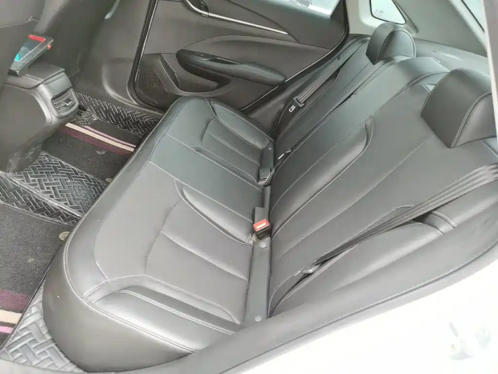 Buick Excelle — миниатюра 17